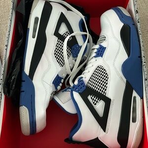 Air Jordan 4 retro “motorsports”